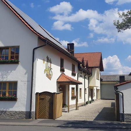 Ferienwohnung Rosenberger Kolitzheim ภายนอก รูปภาพ
