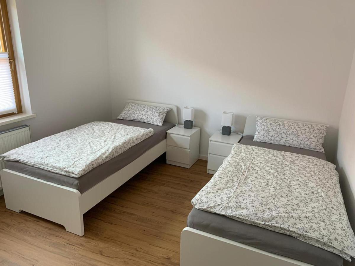 Ferienwohnung Rosenberger Kolitzheim ภายนอก รูปภาพ