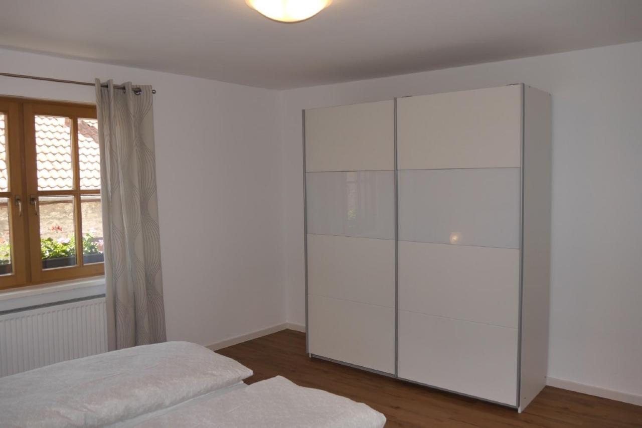 Ferienwohnung Rosenberger Kolitzheim ภายนอก รูปภาพ